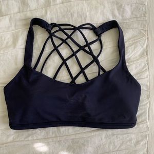 Lululemon Free to Be Sports Bra